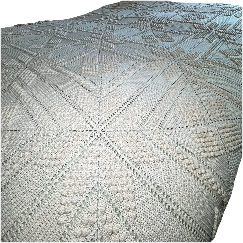 Historic Charleston Handmade Ecru Crochet Cotton QUEEN Blanket Star Popcorn Boho